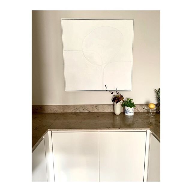 Who says you can&rsquo;t have art in a kitchen? One of the most used room in every home need eye candy for whoever&rsquo;s creating or dining in there. That&rsquo;s just a rule that will reflect positively on everyone.