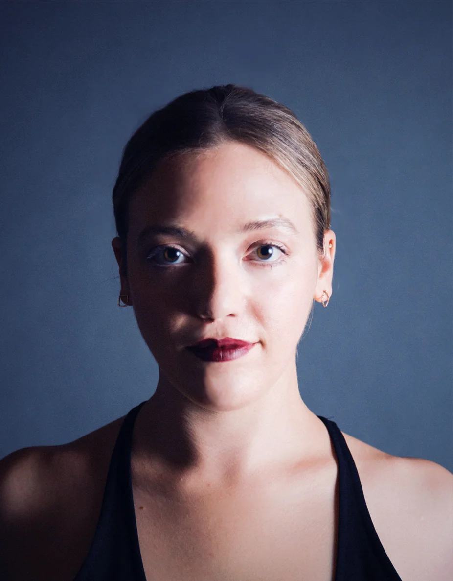 Chelsea Zeffiro is a contemporary dance artist, specializing in multi-disciplinary movement + media collaborations and dance film. She is co-founder and president of dance-media production company Borderland Dance , under which she co-founded San Diego’s first annual dance film festival 40 North Fest , now in it’s 3rd season. Zeffiro serves as a Diplomat for the Global Dance Initiative for Take Your Place an international dance documentary project she directs. In 2016, Zeffiro was awarded the bronze medal at the Vienna International Ballet Experience for her solo performance of Schubert Project Vol. 1, No. 1. Zeffiro received her BA from University of Southern California and is currently in her third season as a company member/soloist with Blythe Barton Dance and performs regularly in the SoCal region as a freelance or independent guest artist . 