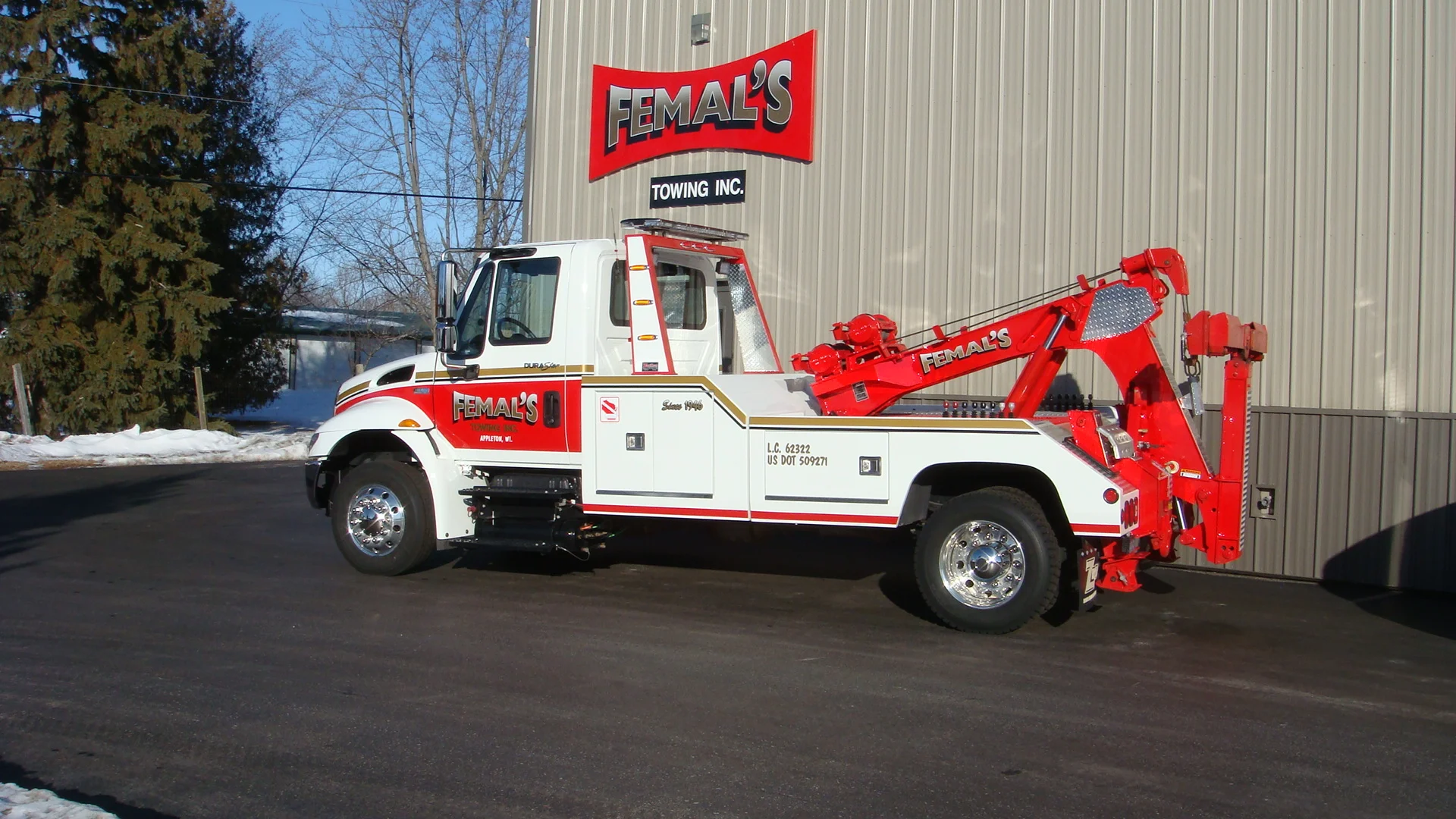 Femal's Towing 2 059.JPG