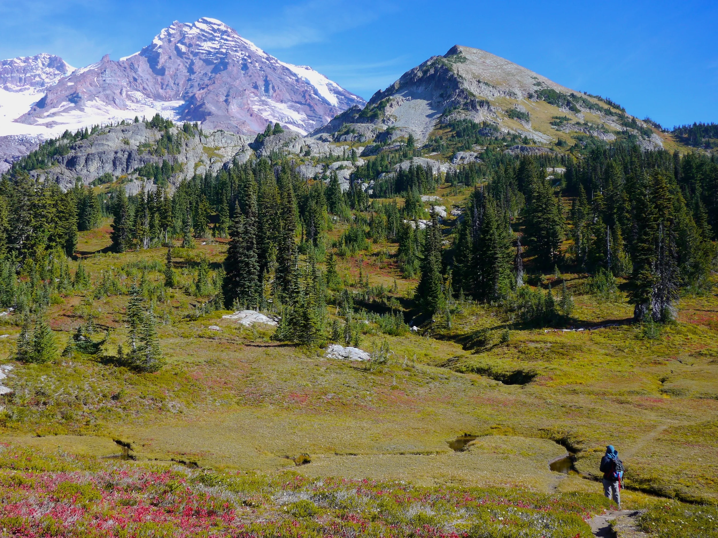 approaching Pyramid Peak.jpg