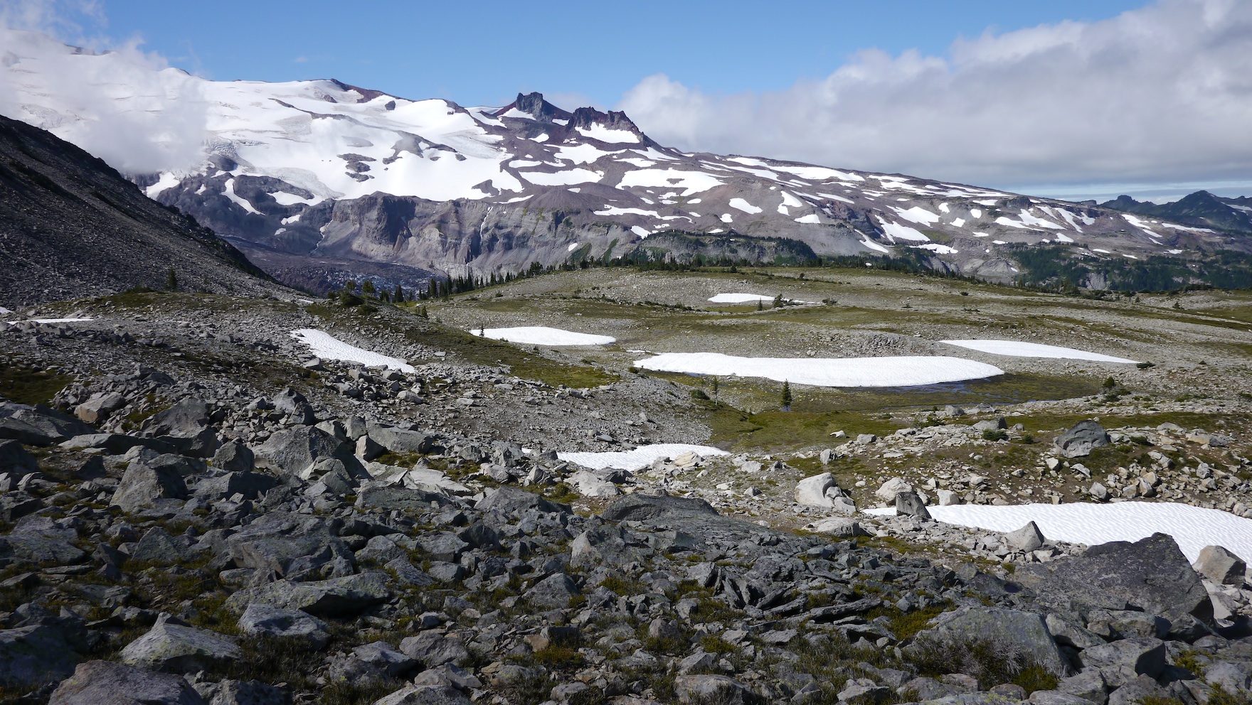 flat area in upper Moraine Park