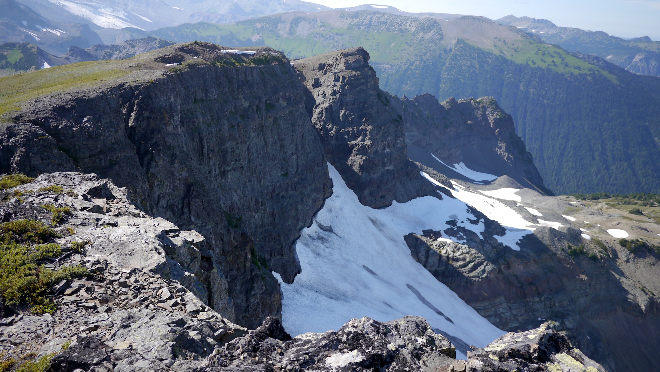 looking back at Sarvant glacier