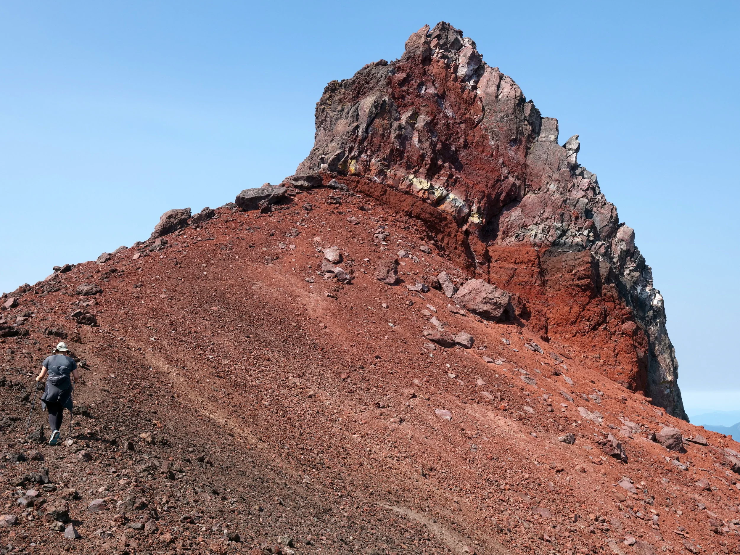 Saddle leading to Observation Rock (8364')