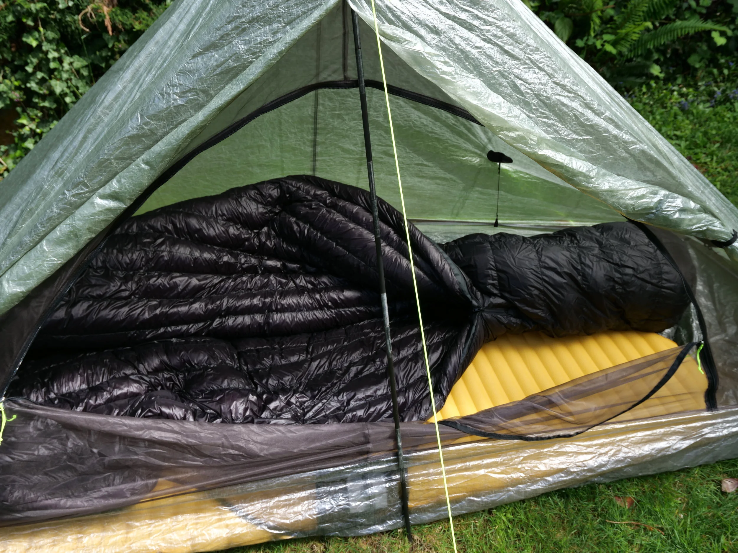 Nunatak 3D Quilt in the Zpacks Plexamid