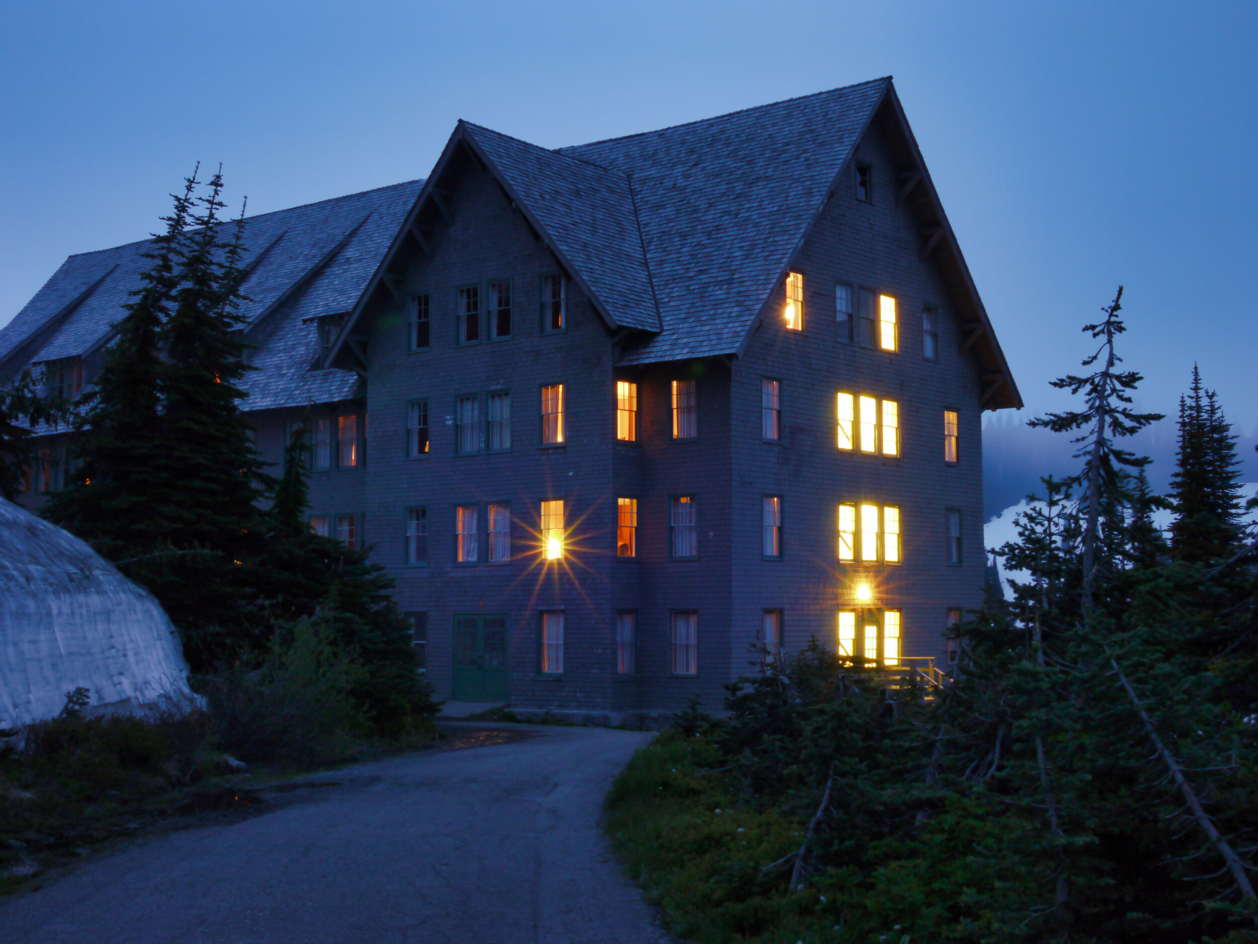 Paradise Lodge