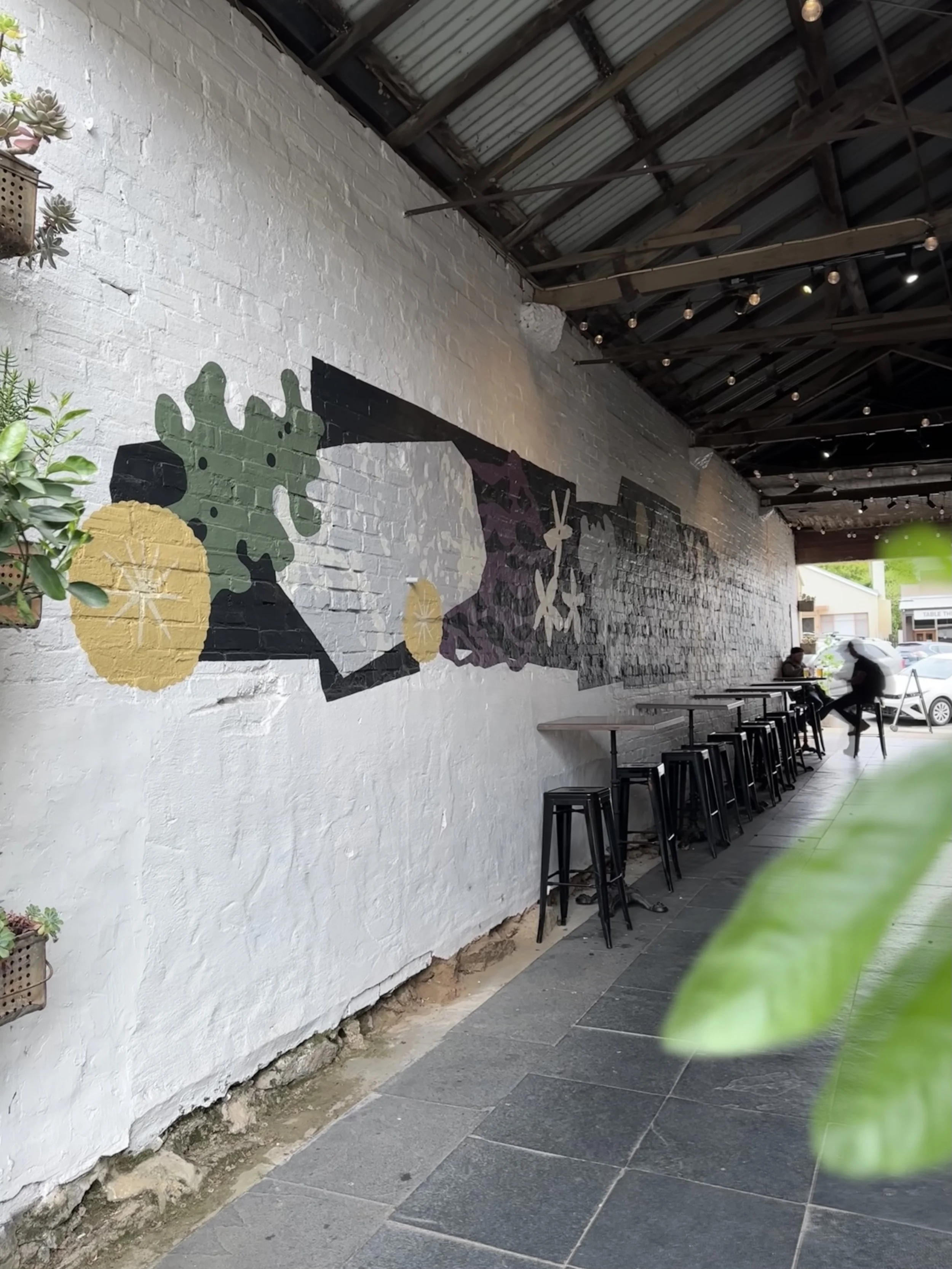 Kirrily Anderson_Bridge Road Brewers mural 2023_02.jpg