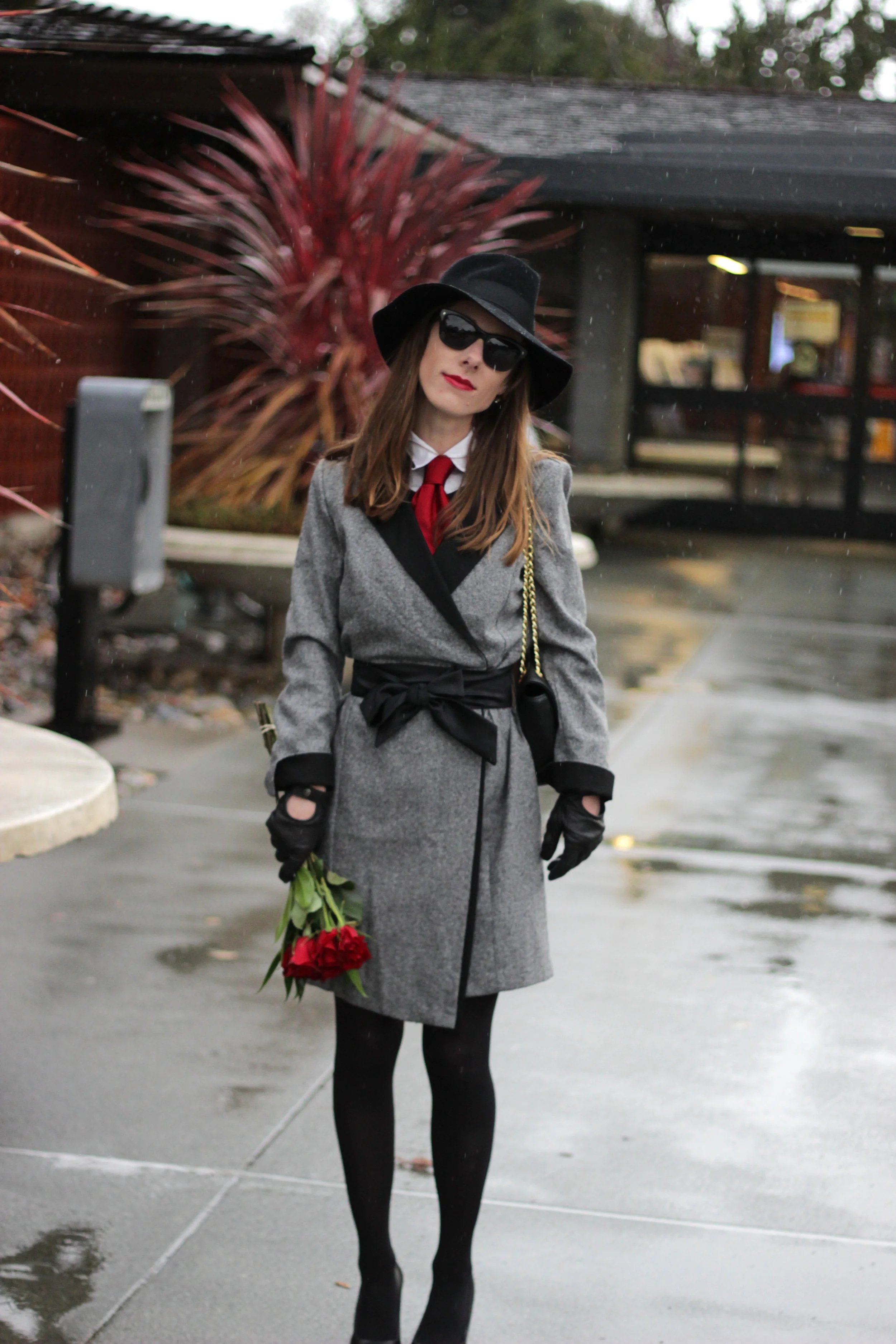 blazer-dress-and-fedora.jpg
