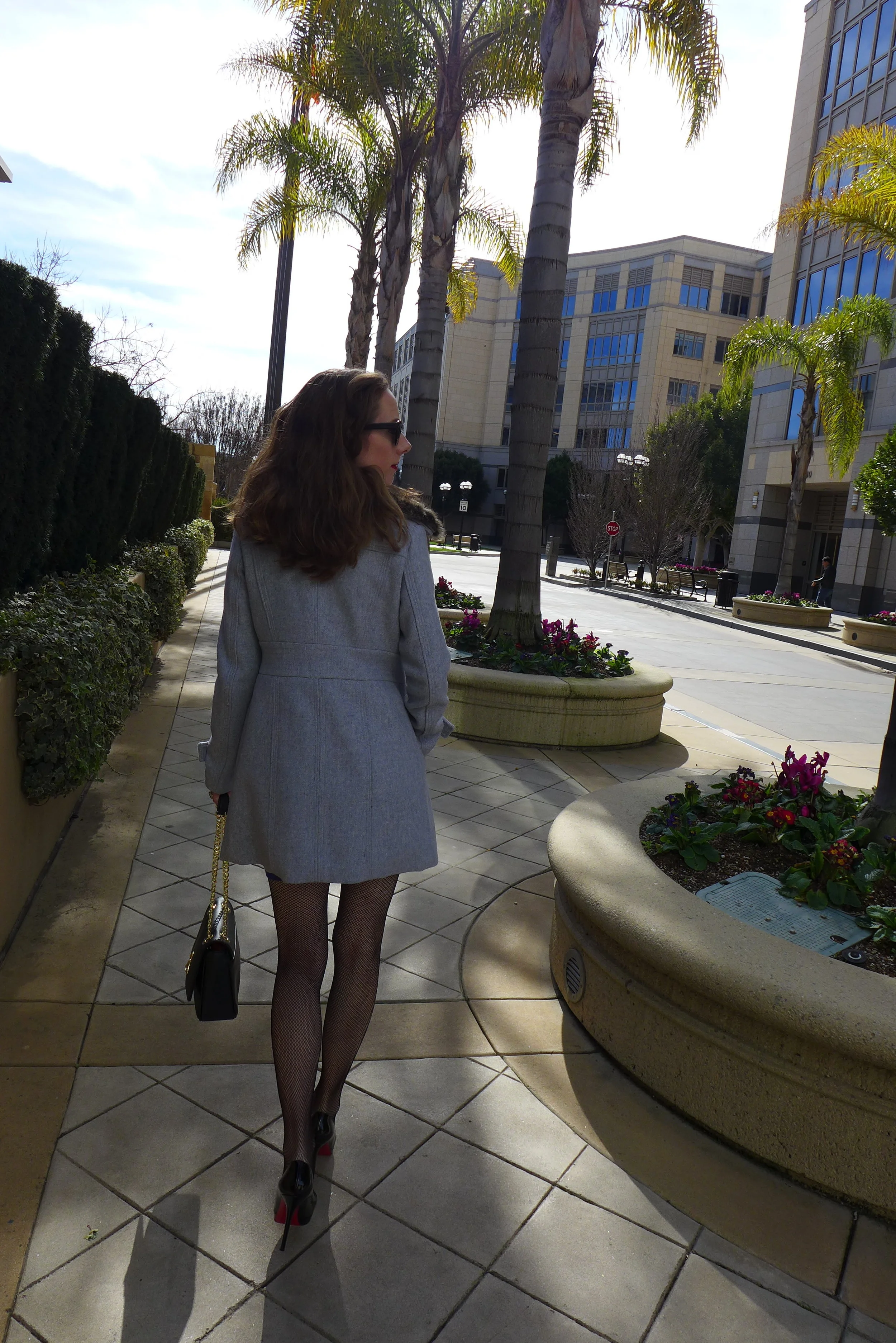 blue-bodycon-dress.jpg