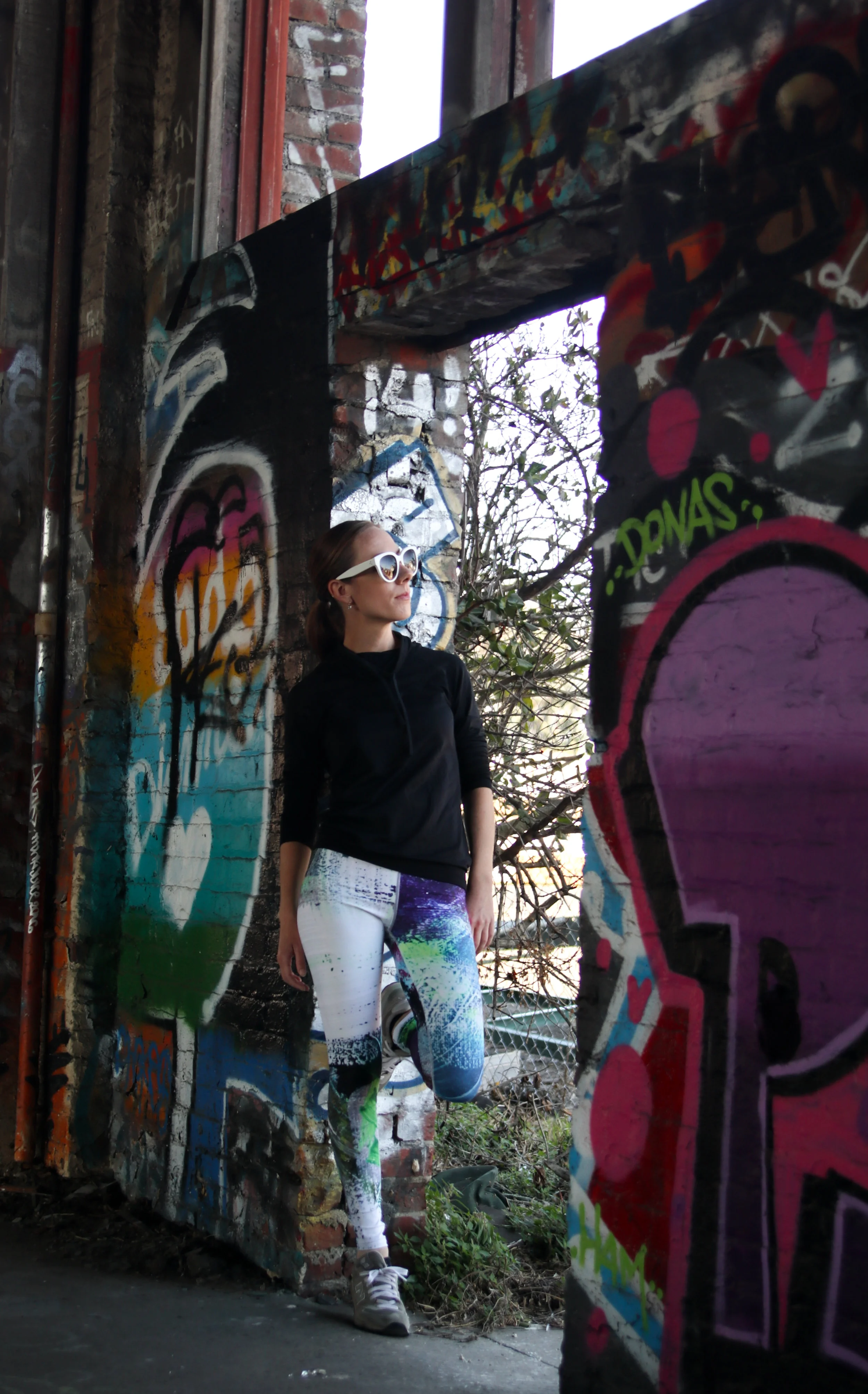 abstract-deep-leggings.jpg
