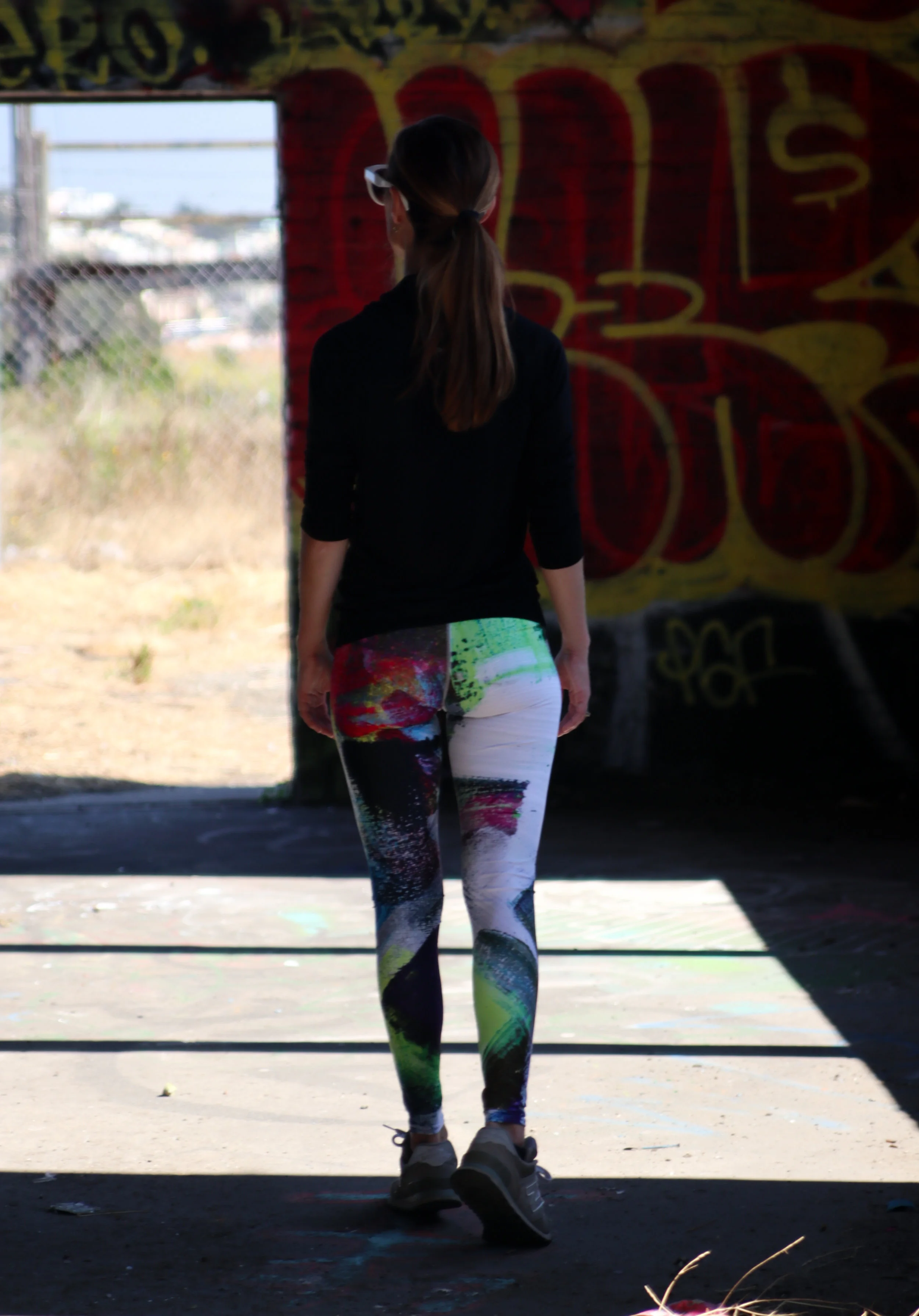 abstract-deep-leggings.jpg