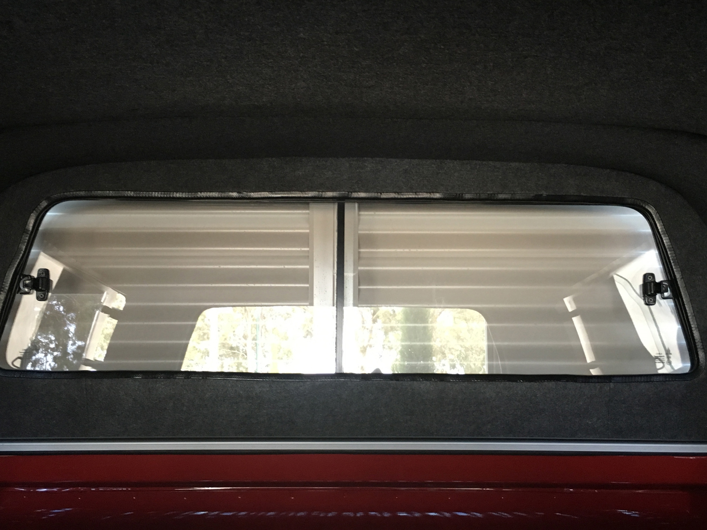 50/50 Sliding Bulkhead Window