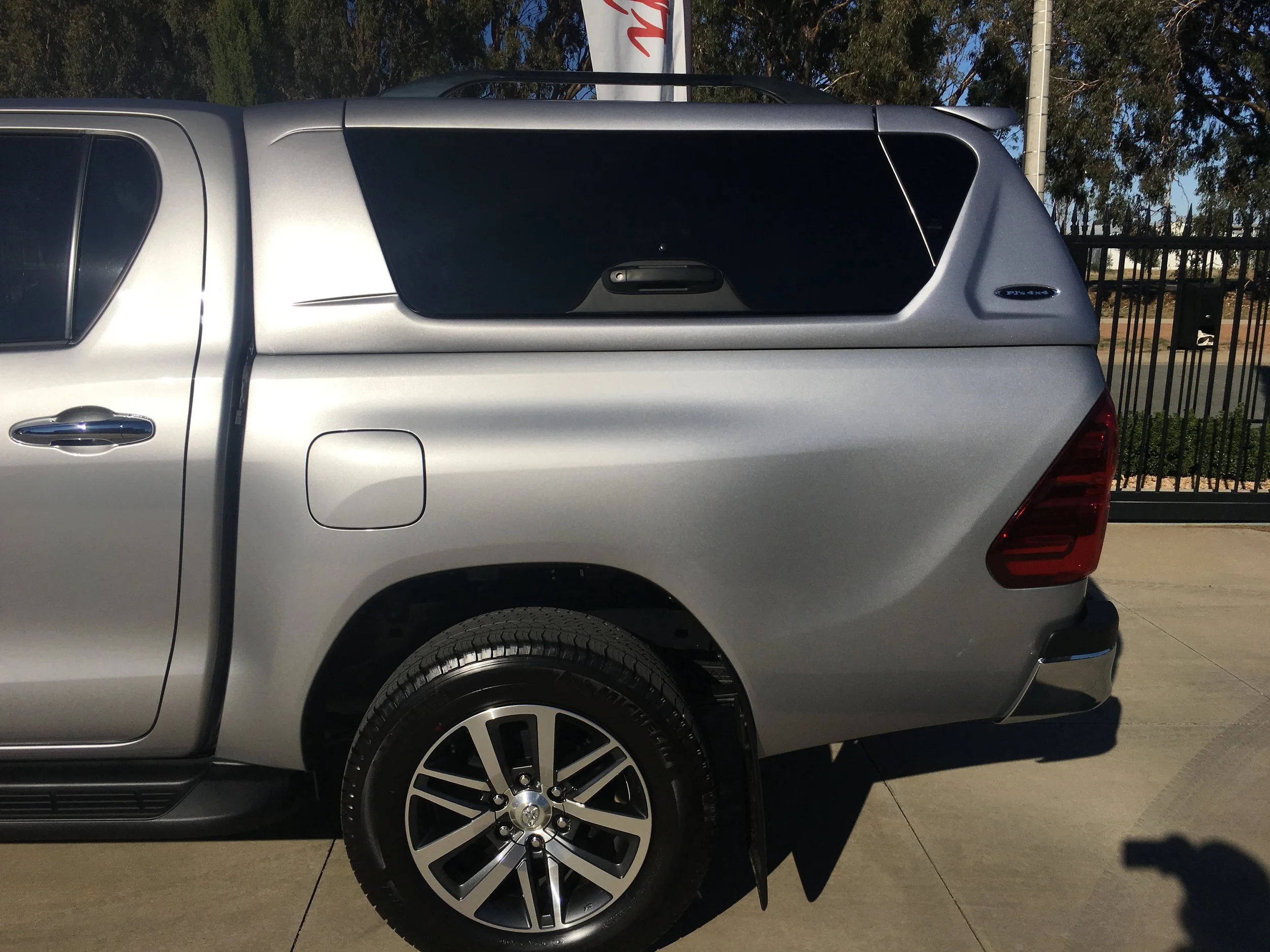 Toyota Hilux Canopy Hilux Canopy Toyota Hilux Canopy for Sale