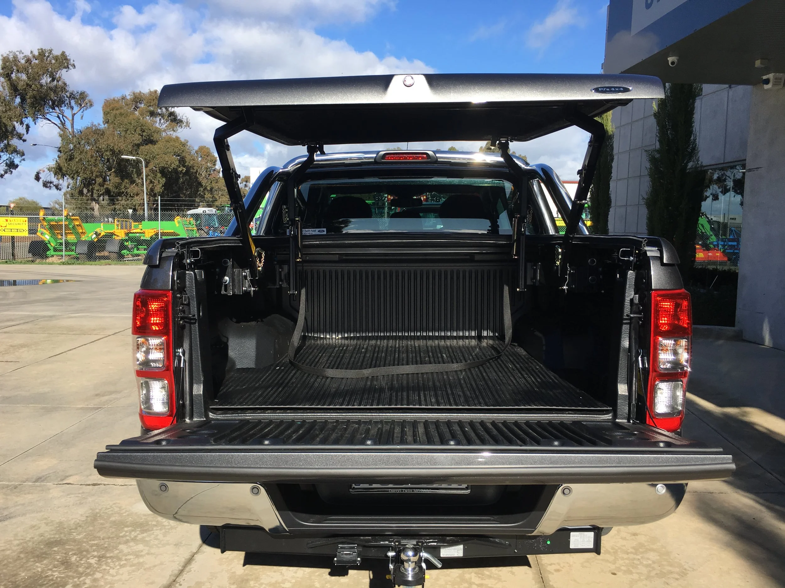 Hard Lids for UTEs UTE Hard Covers Hard Tops for UTEs