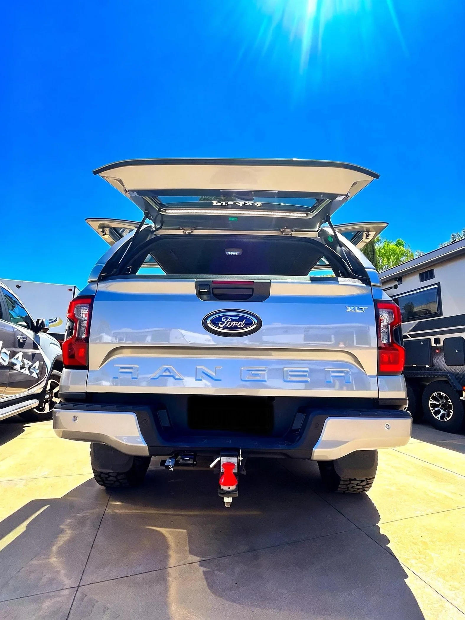 Why Choose a Fibreglass Canopy for Your Ute?