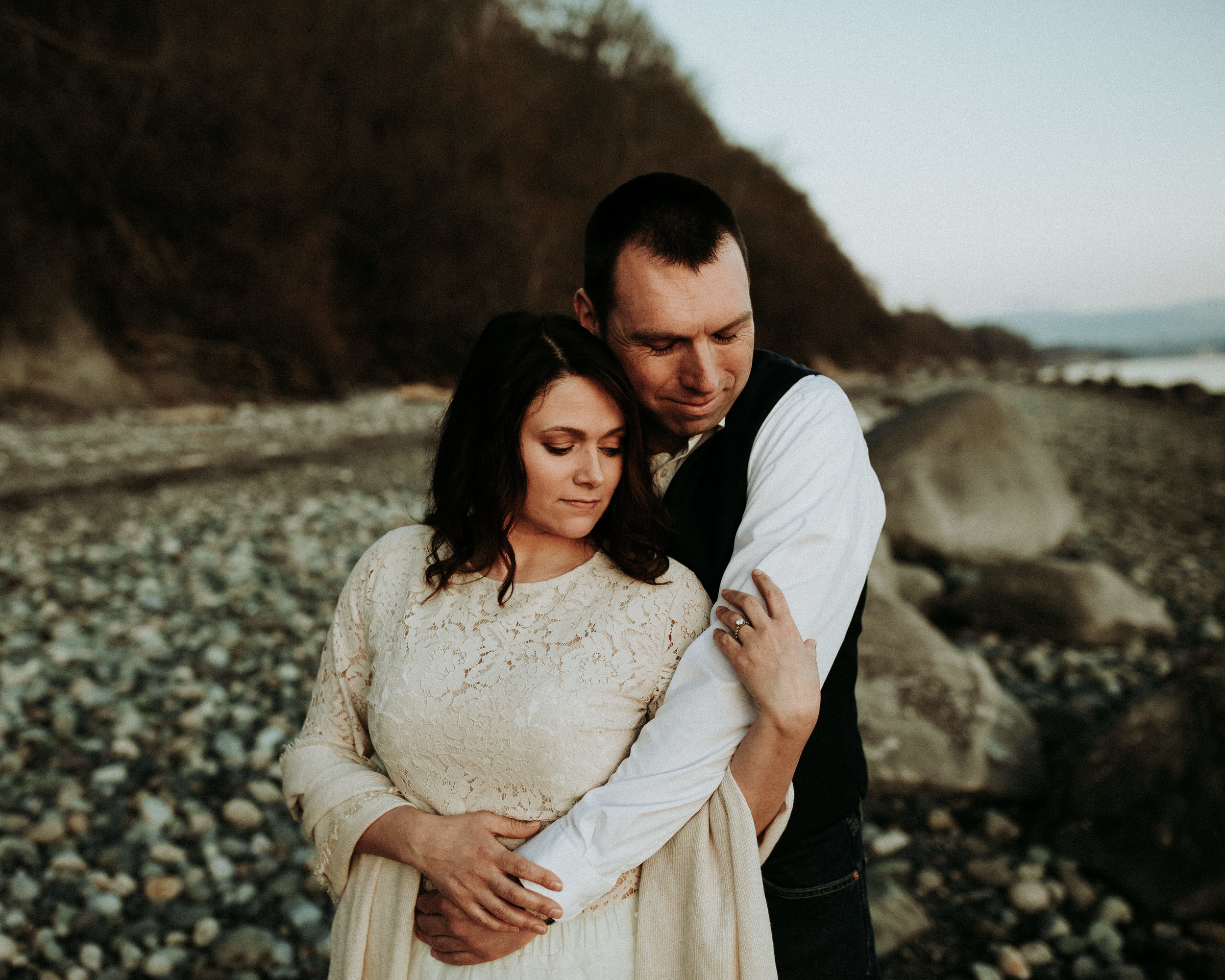 Engagement-Photographer-Bellingham-WA-Brianne-Bell-Photograpy-(Coral)-5.jpg