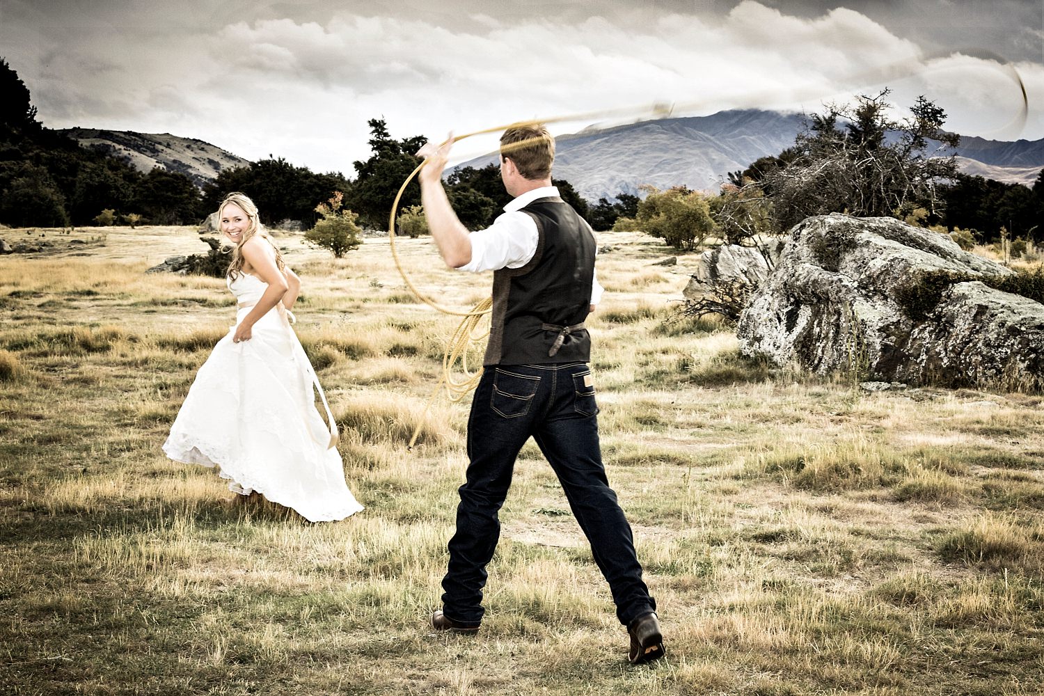 criffel-woolshed-wanaka-wedding-51.jpg