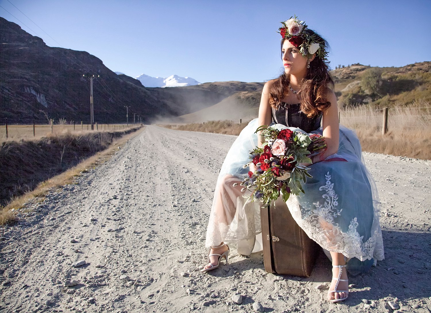 runaway-bride-wanaka-styled-shoot-10.jpg