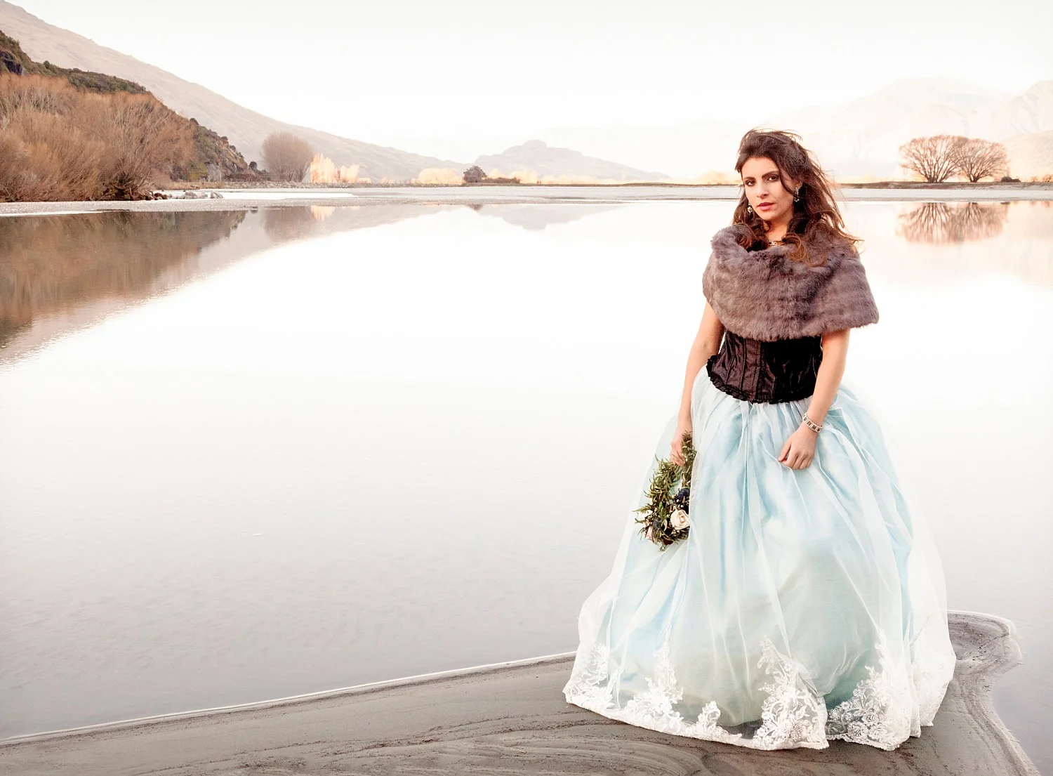 runaway-bride-wanaka-styled-shoot-21.jpg