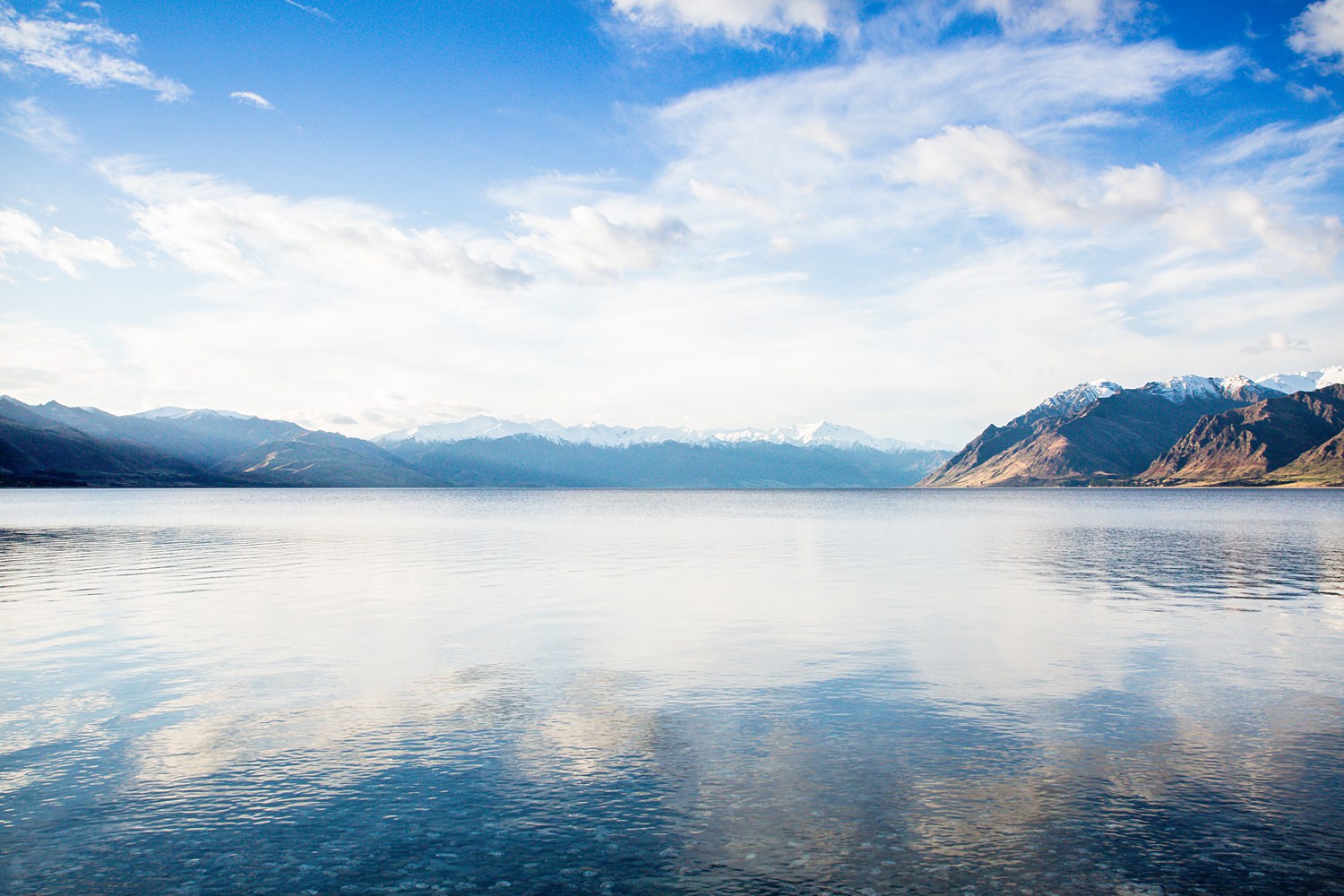 lake-hawea-elopement-wedding-photographer-01.jpg