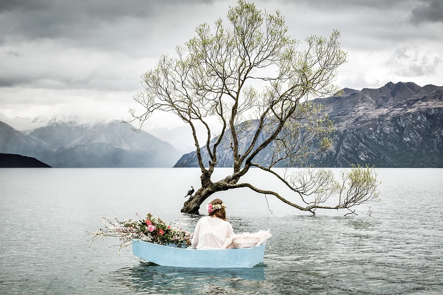 wanaka-tree-styled-shoot-07.jpg