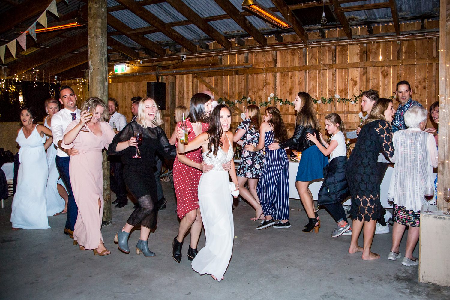 glendhu-woolshed-wedding-141.jpg