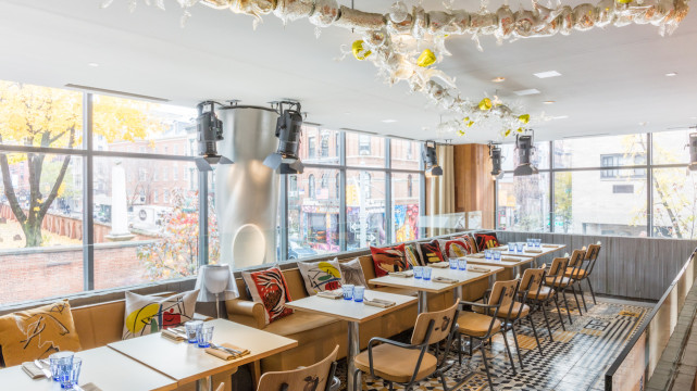  Installation view of one of the two stylized trees designed for Philippe Starck's new Miss Paradis restaurant in SoHo, were sculpted by Lauren Genutis with Suzanne Cotour from foam, plaster, resin/fiberglass to go around columns in the restaurant. E