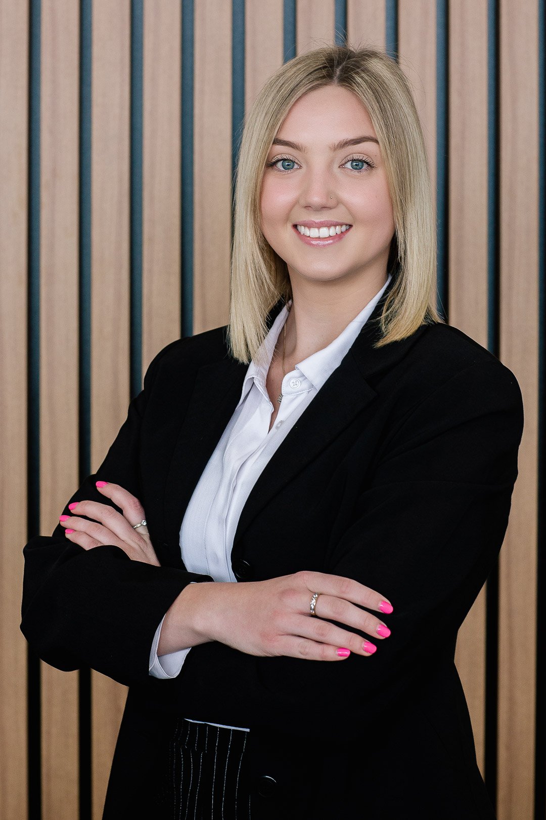Sally McCann Photographer - geelong photographer - geelong headshot photographer - geelong portrait photographer