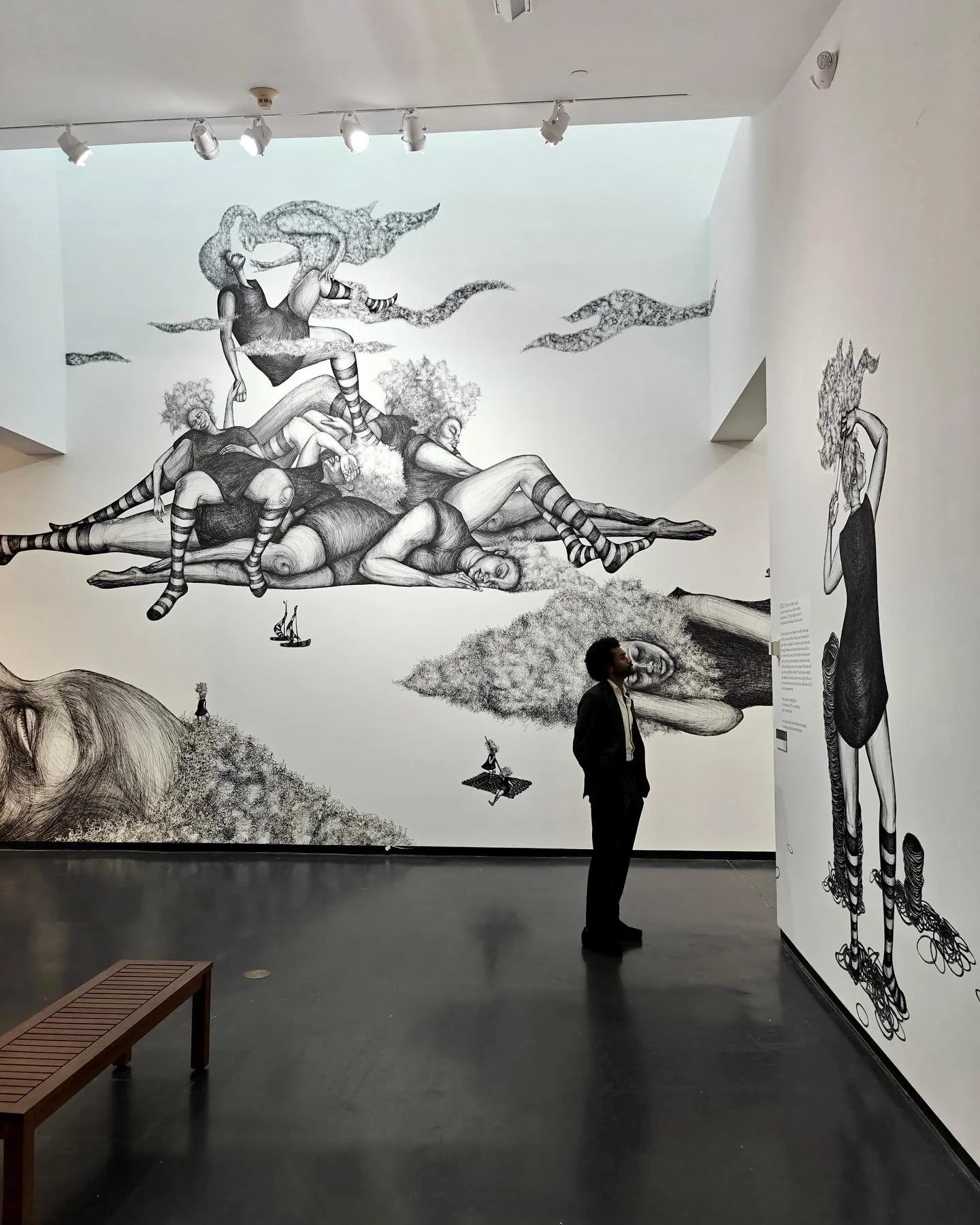 Friends in Tampa Bay, jumping on here to say that this weekend is the last one to catch my show at @creativepinellas open from 10am to 5pm this Saturday and Sunday (Apr 26-27)

This show was special to me for so many reasons, a big one being it was t