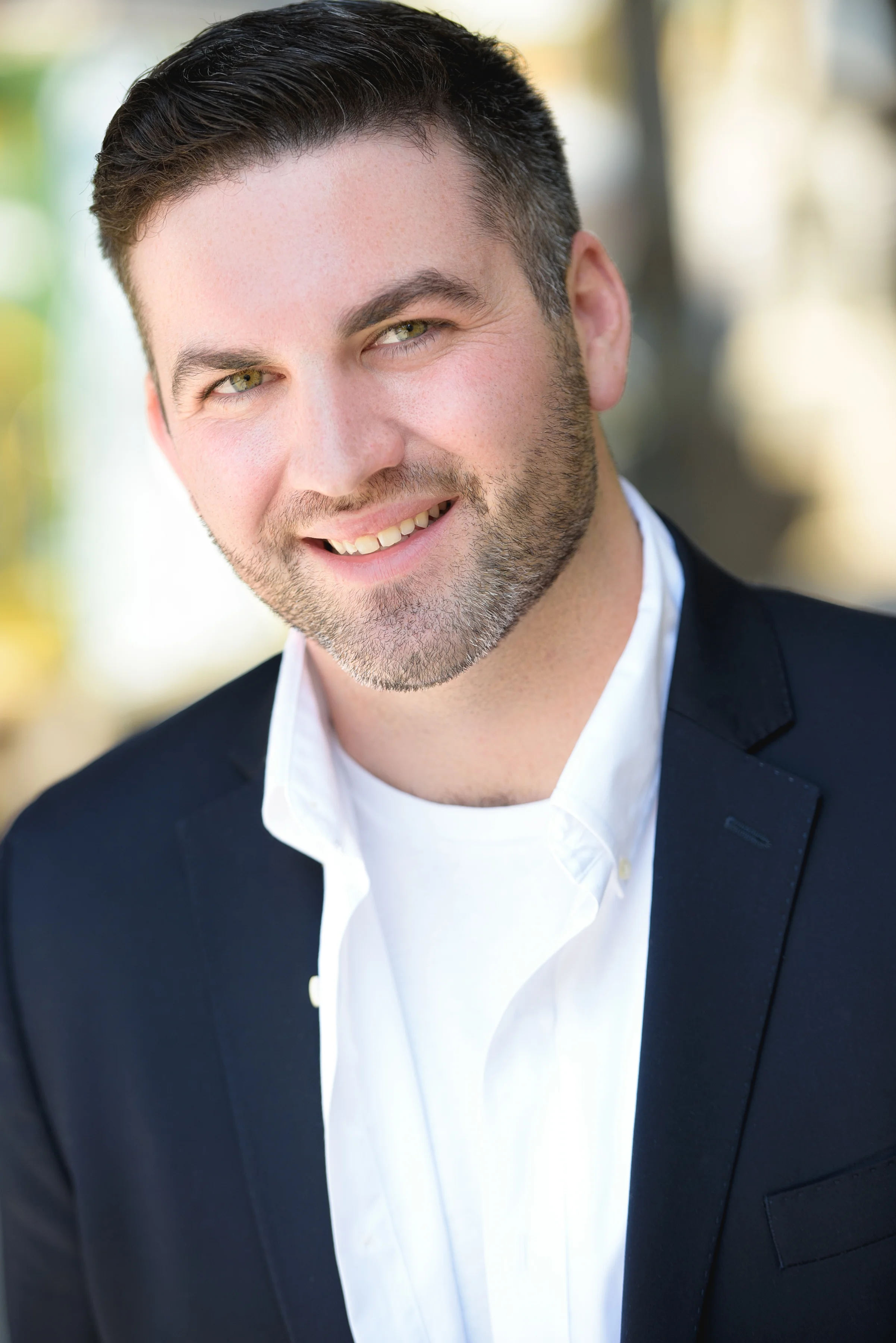 As an Opera Singer, I didn't want the tradition stuffy headshots, I was looking for shots that were unique, captured my personality, and helped me stand out. Clinton delivered! Leading up to the day of the shoot, Clinton prepped me and made sure all my questions were answered and I was prepared for a great day. The day of the shoot Clinton made me feel comfortable and confident. As an artist himself, he makes the day a collaborative effort (we had alot of fun). The night of the shoot I had 800 GREAT SHOTS. He was right, the hardest part was narrowing down my package as there were so many great pcitures. I couldn't recommend Clinton more and I look forward to working with him again! -Daniel N.