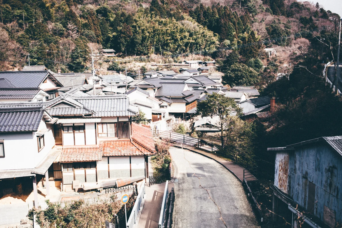 magnolia_mountain_onta_village.jpg