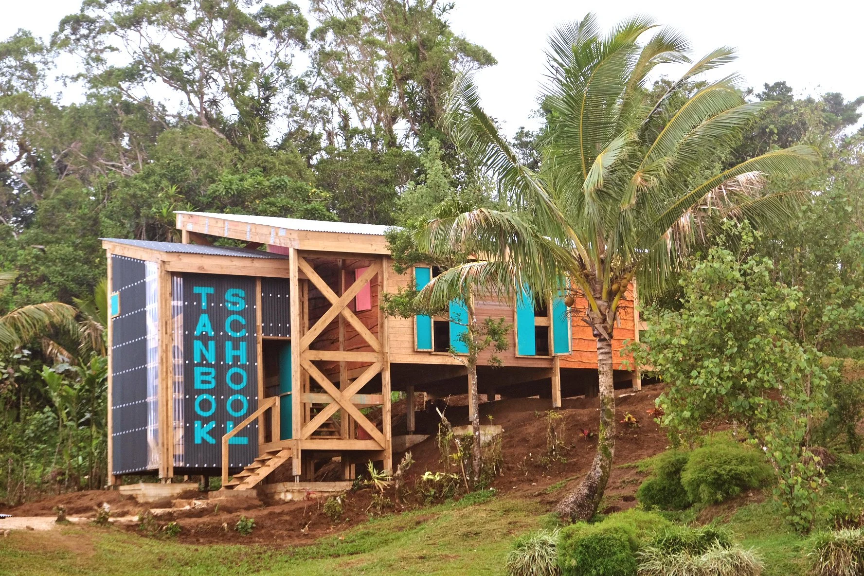 TANBOK SCHOOL . VANUATU