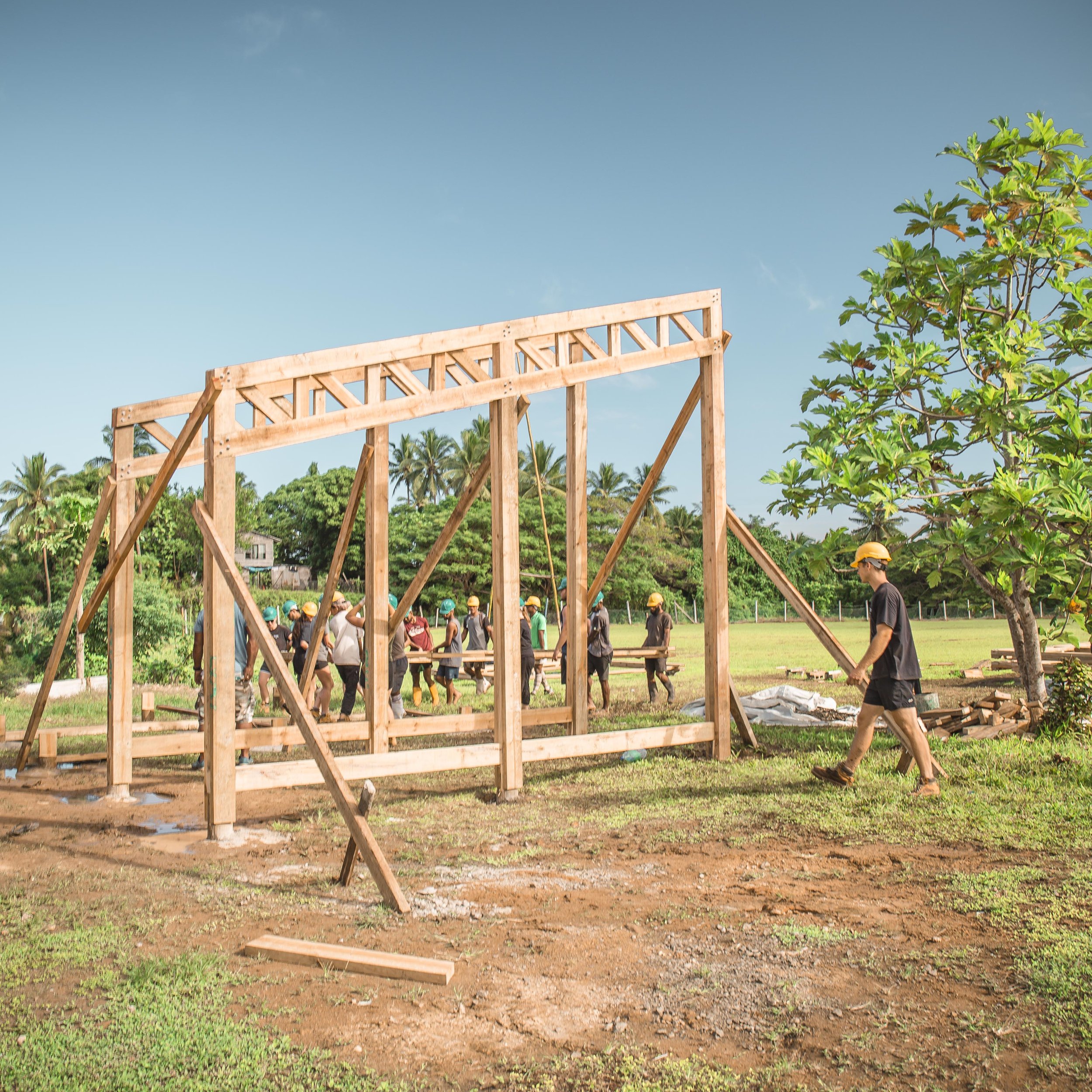 Naweni | Fiji