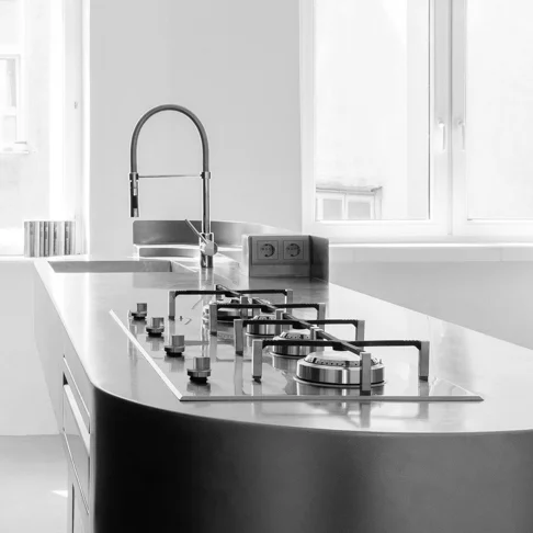 maki-ortner-furniture-kitchen-clara-03-dummy.jpg