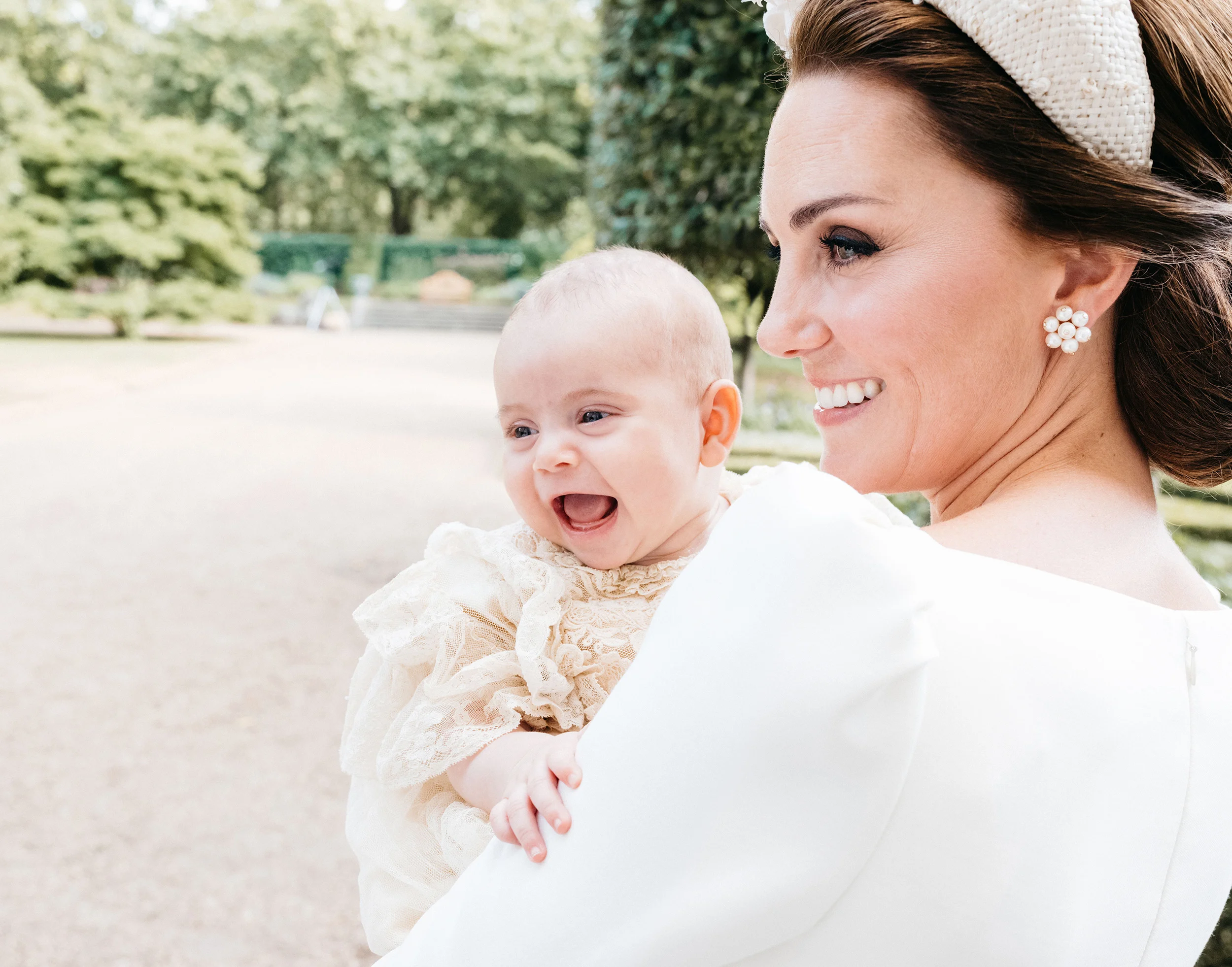 Heartwarming picture of Prince Louis and the Duchess of Cambridge taken by trusted photographer Matt Porteous.