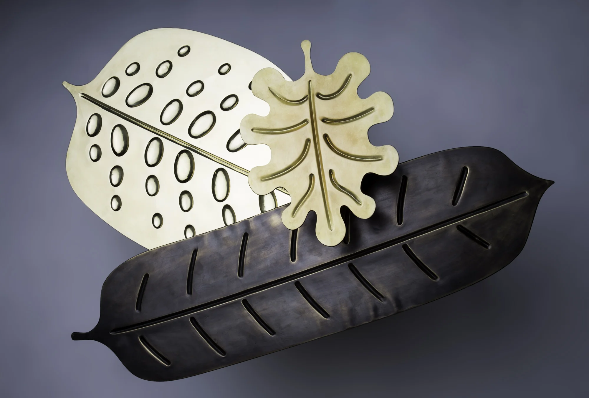Monstera Tables