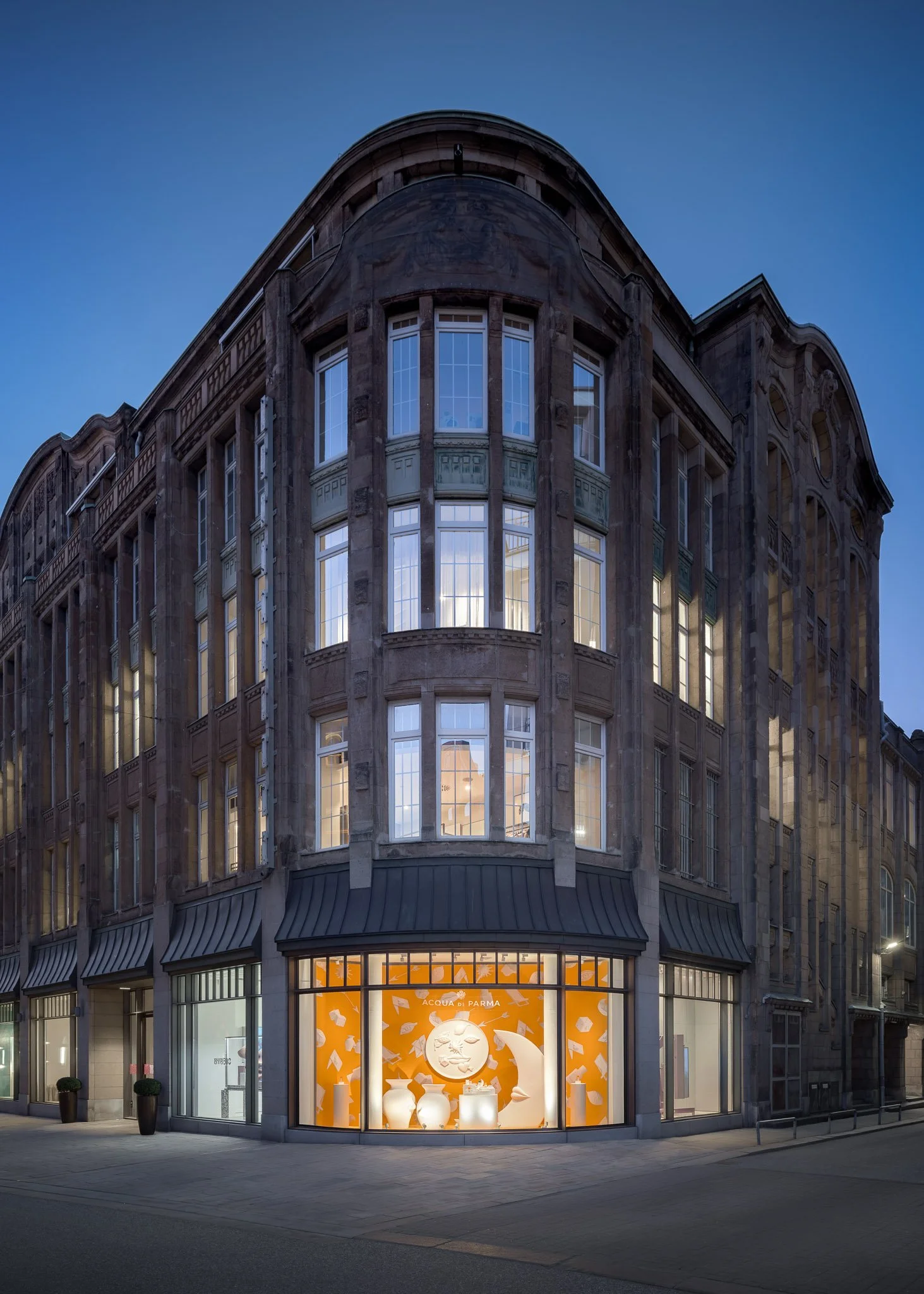 MatteoCibic_AcquadiParma_Alsterhaus_LR-2.jpg