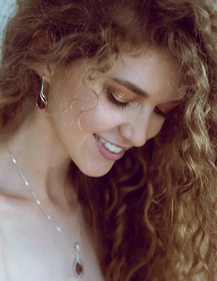 Gabriela+by+Artur+Madej+2258+x+3162+Full+Res.jpg