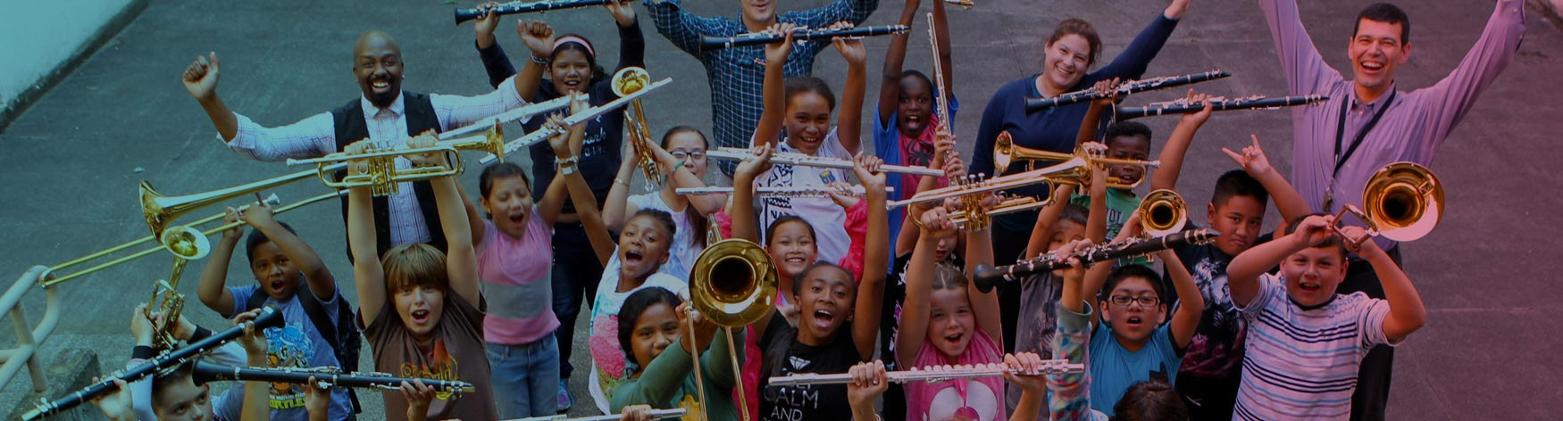 students and teachers at El Sistema USA Member BRAVO Oregon