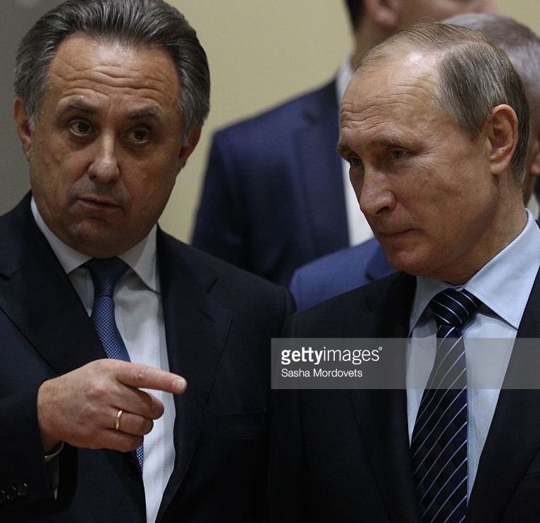 Russian sports minister Vitaly Mutko (left) and Russian President Vladimir Putin (Getty Images)