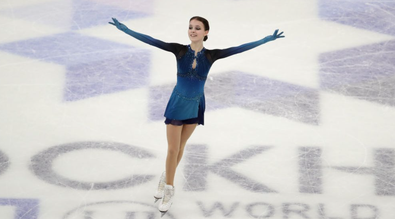 In world women’s short program to leave viewers gasping, Anna Shcherbakova’s breathtaking skating filled the rare air at the top