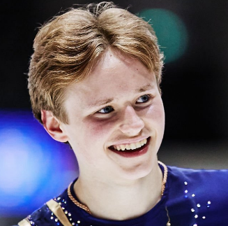 Commanding the ice again after recent downfall, Ilia Malinin wins world junior gold in runaway