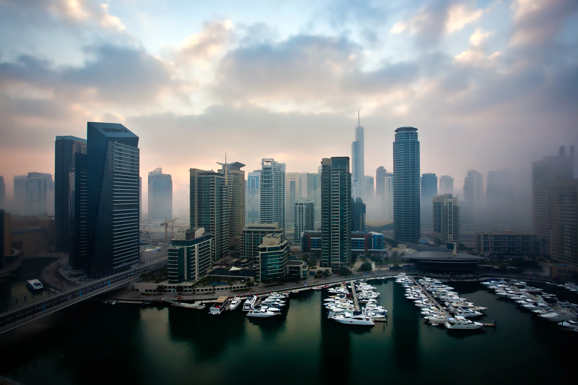 FD-IMG-2265-uae-dubai-marina-fog-dawn