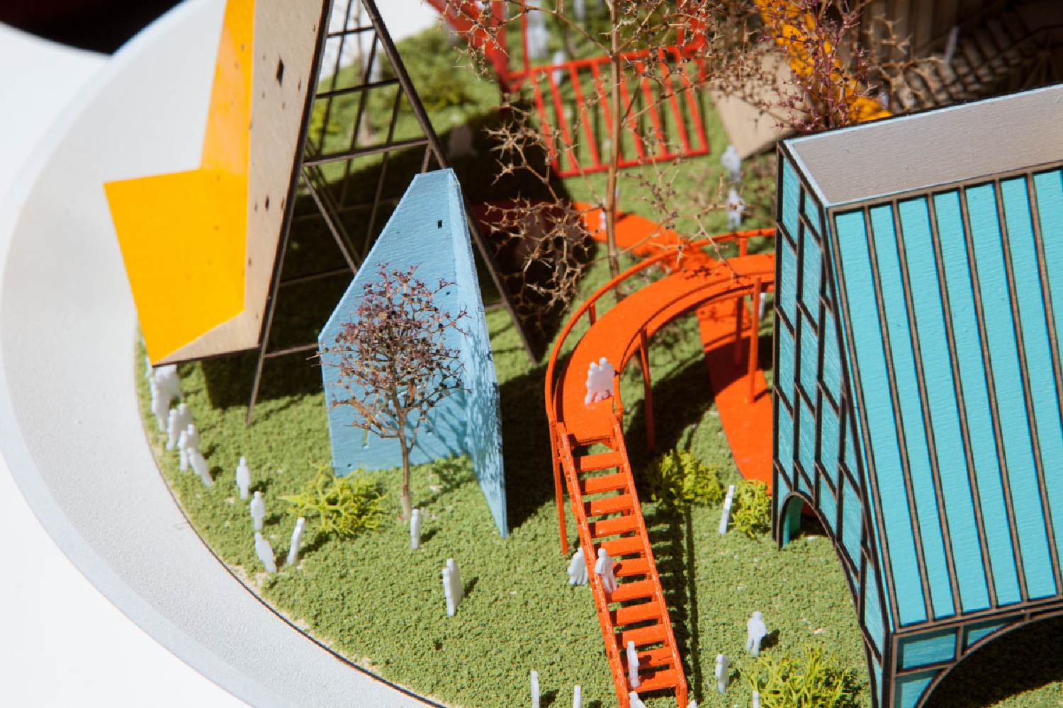 alma-nac_old street roundabout_03.jpg