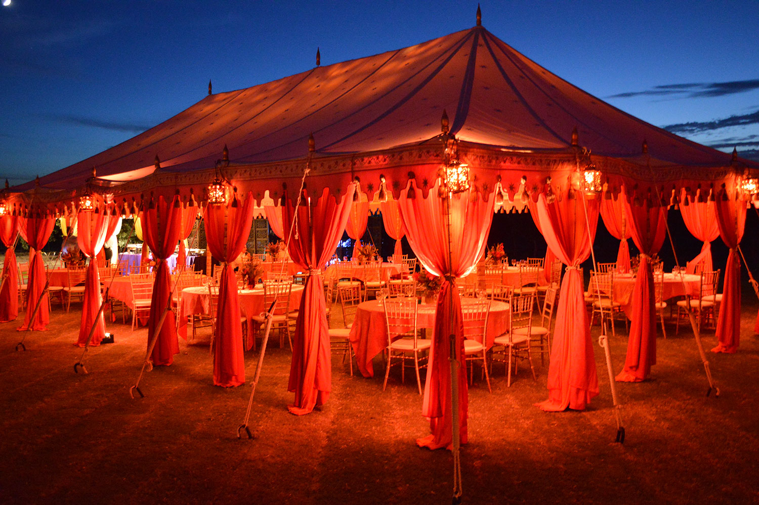 raj-tents-maharaja-sunset-glow.jpg