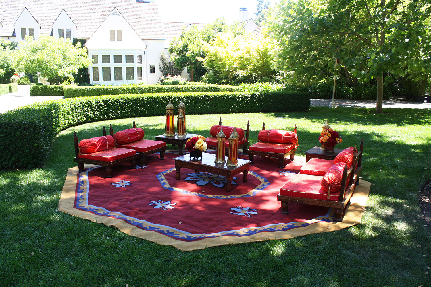 raj-tents-furniture-lawn-lounge.jpg