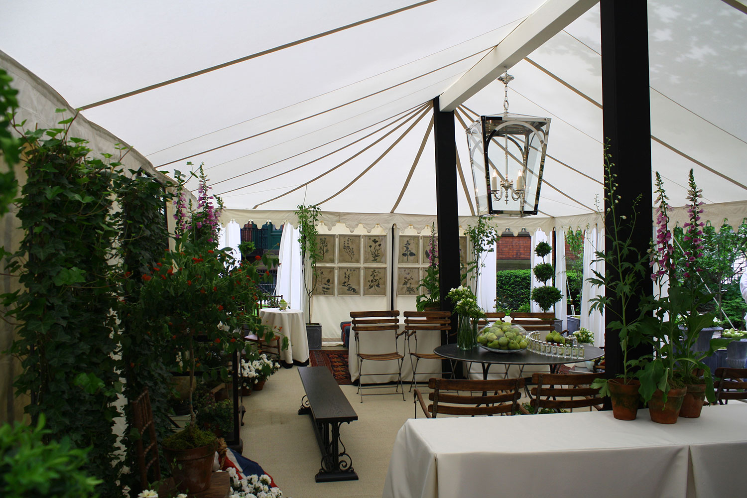 raj-tents-other-themes-cream-interior.jpg