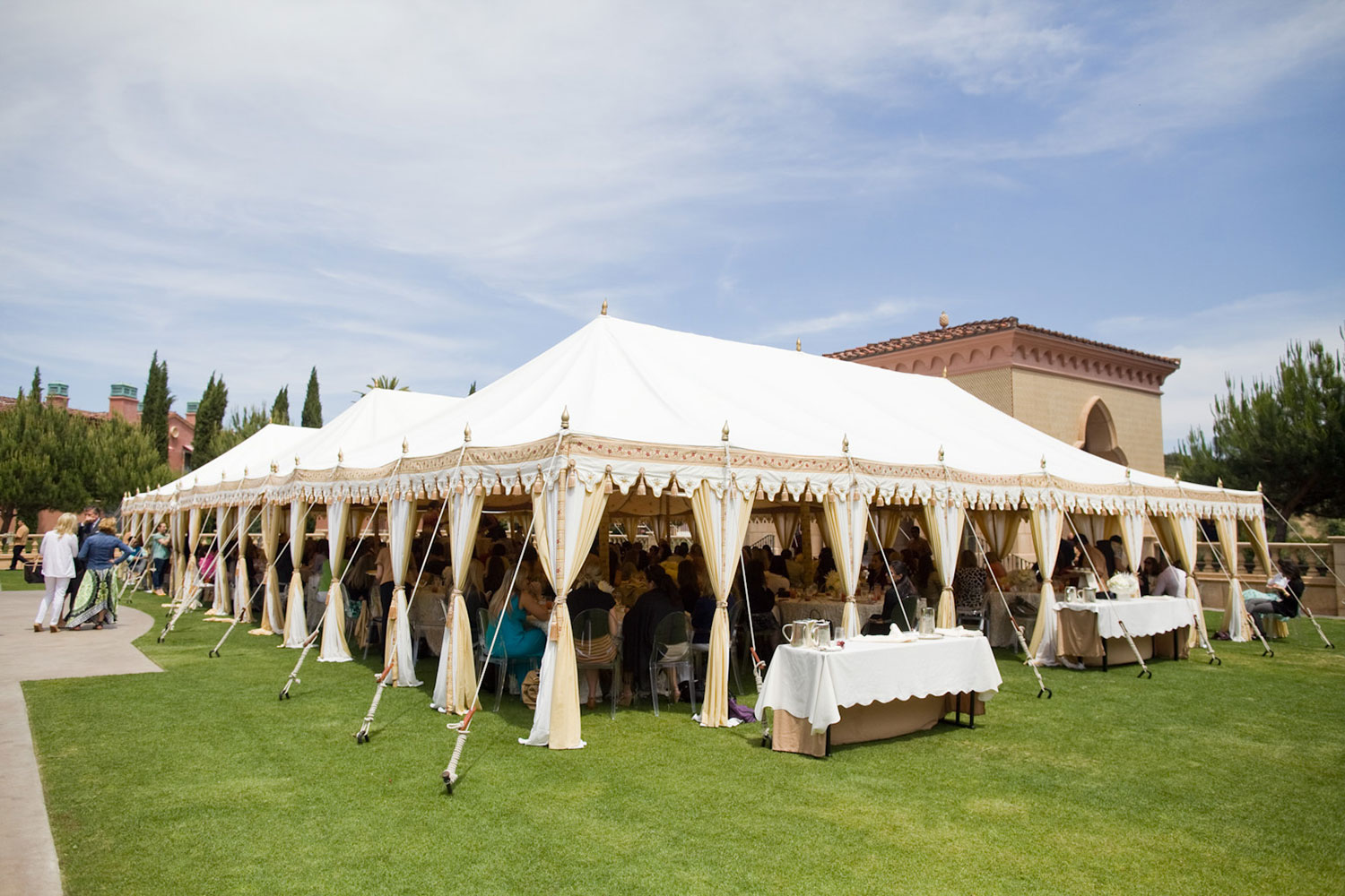 raj-tents-classic-wedding-engage.jpg