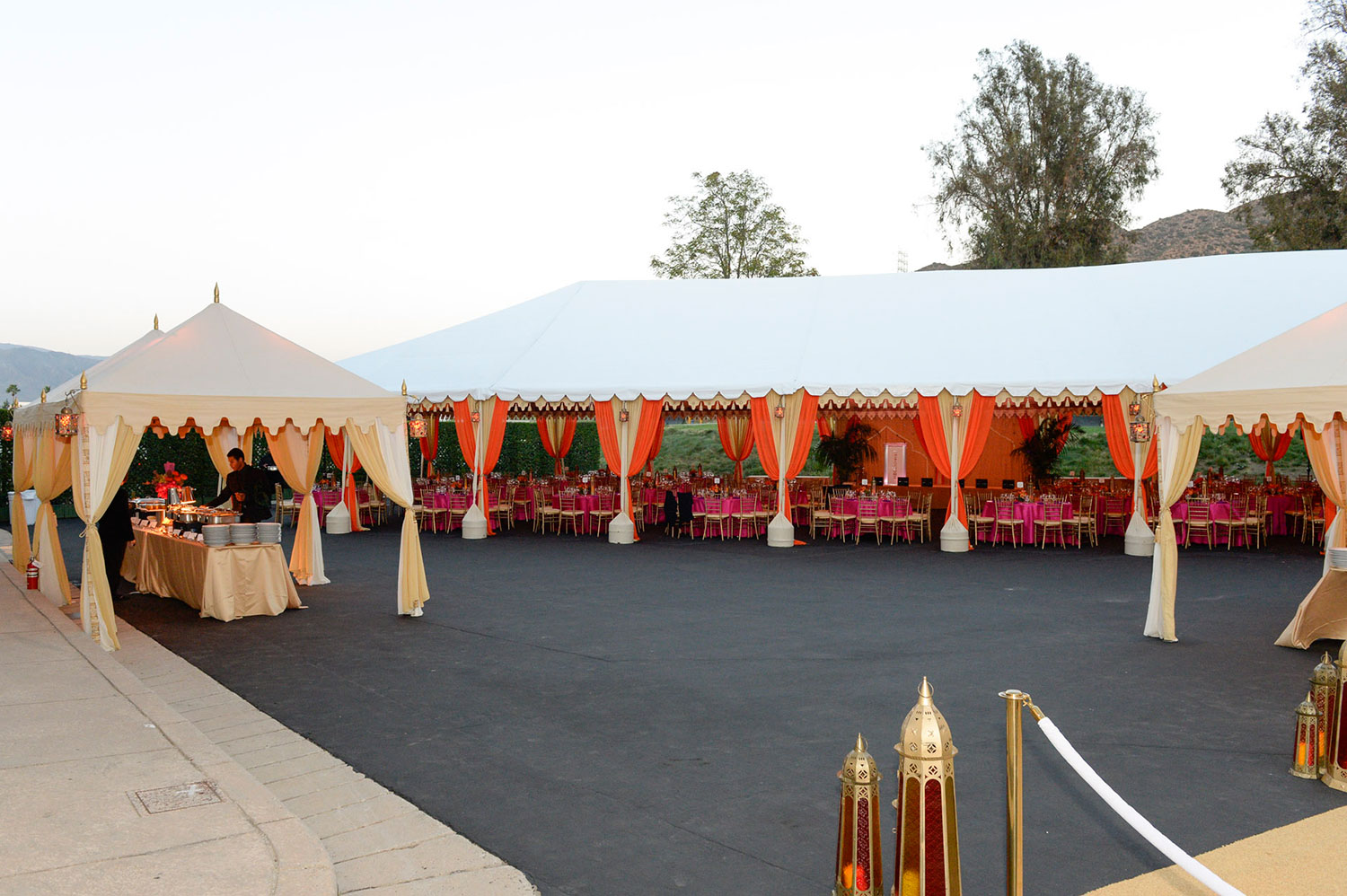 raj-tents-corporate-events-paramount-banquet.jpg