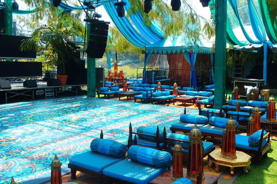 Midsummer Nights Party Dance floor furniture.jpg