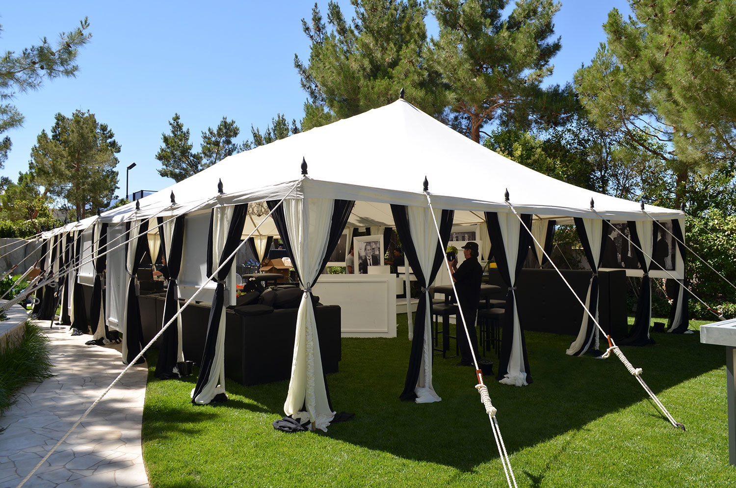 raj-tents-black-and-white-maharaja.jpg
